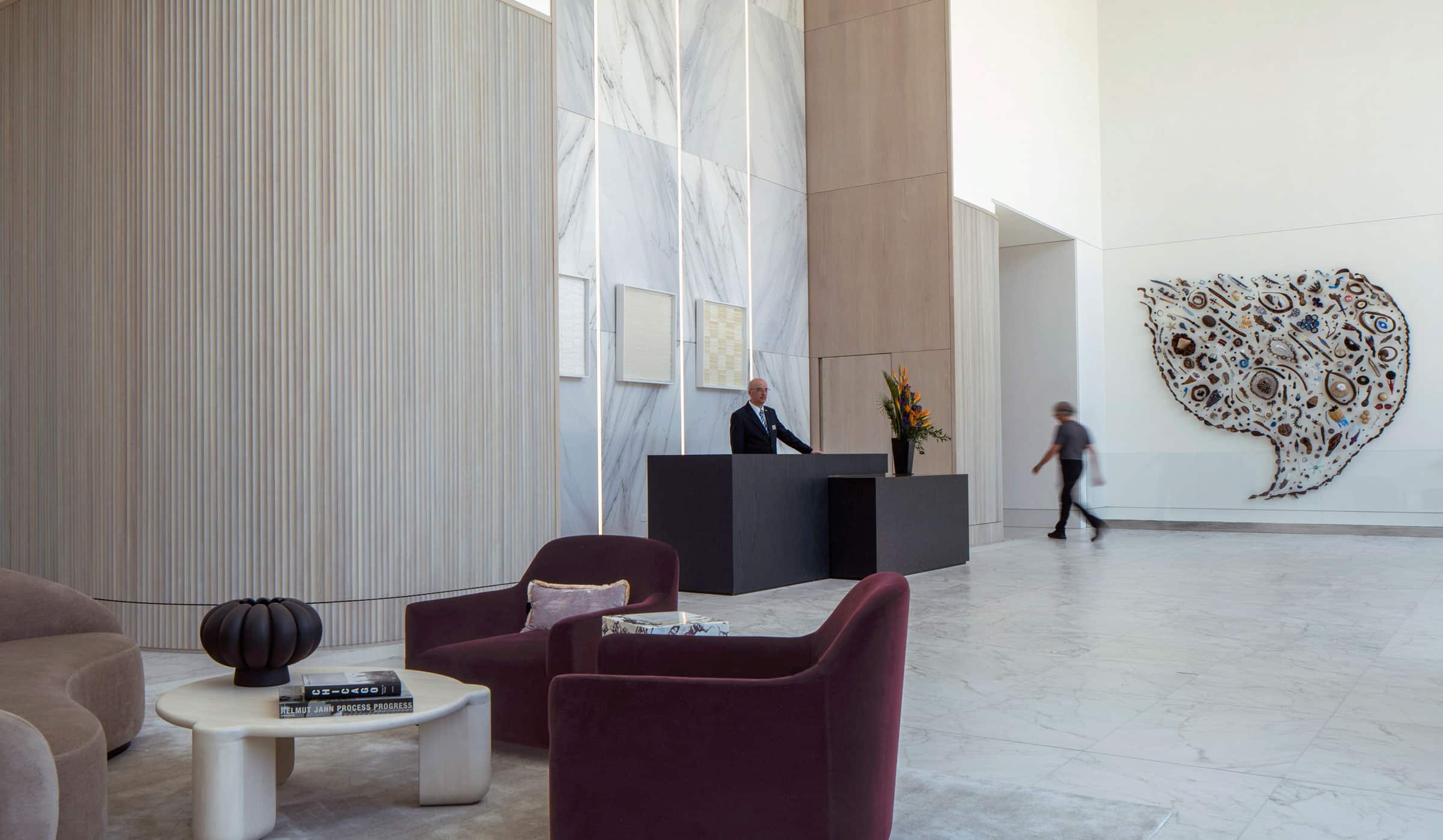 1000M Michigan Avenue Lobby