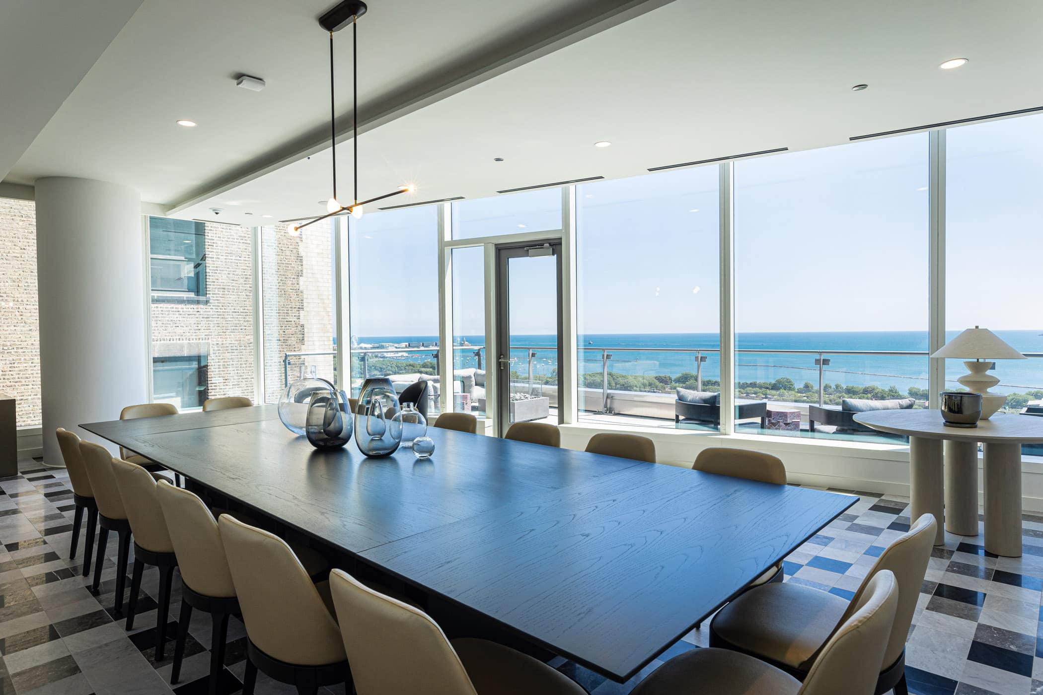 1000M private dining